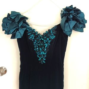 Vintage 80s velvet evening gown * prom gala party dress